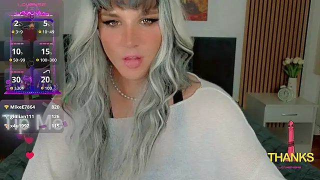 HelenSpellman élő XXX-chatje