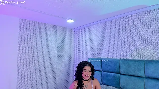 karoliine_jones Chat XXX live