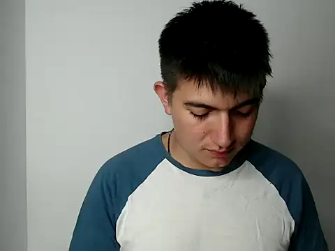 Andres02Smile – webcam-show