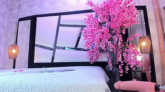 TessaCooper1 Adlı Modelin Canlı XXX Sohbeti