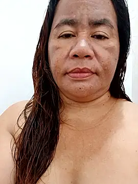 babyloves69 Adlı Modelin Canlı XXX Sohbeti