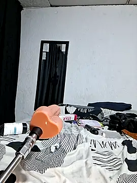 Backdoor_Newbie Chat XXX in diretta