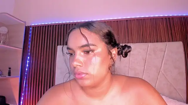 Catalleya_flower's Live XXX Chat