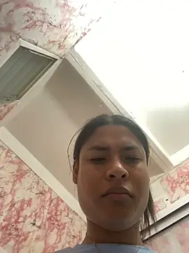 Онлайн чат XXX Romie_rous