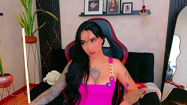 Chat XXX ao vivo de EmmyEvans1