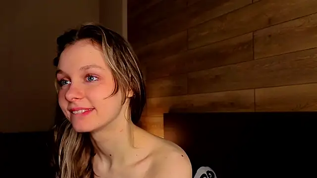 Chatroom XXX en direct de Tender_beauty