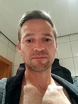 janosch319 Webcam Show