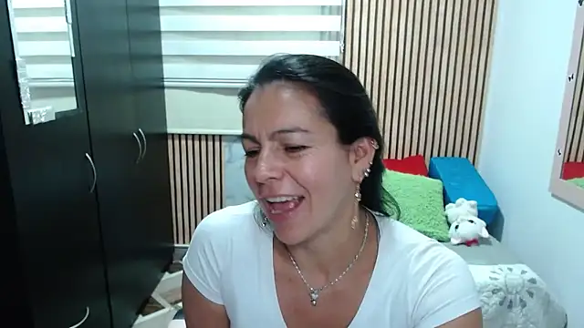 Chat XXX en directo de camilavargas_