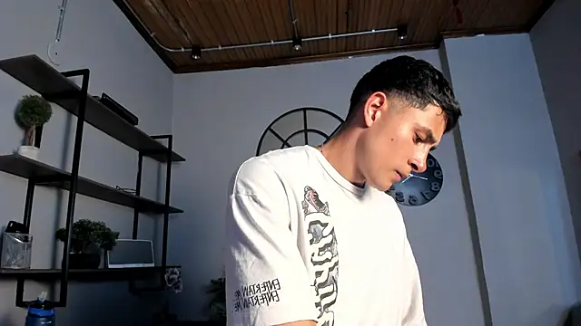 AustinJones_ 现场XXX聊天