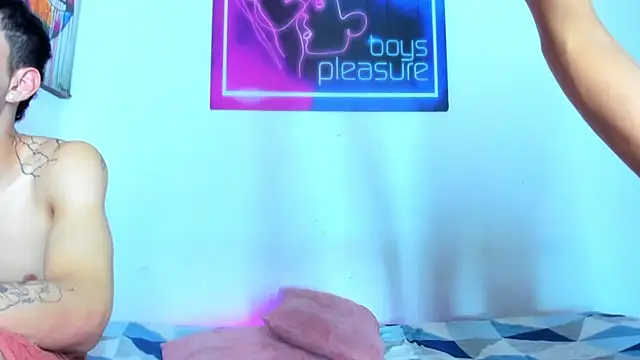 Pleasure_boys_hot 웹캠 쇼