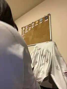 AlyssaRay 即時 XXX 聊天