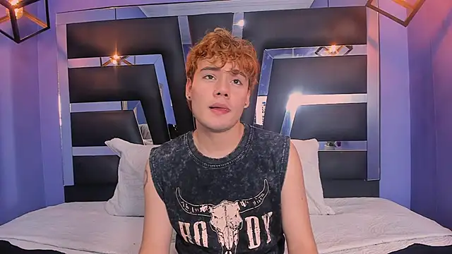 XXX chat uživo modela VeluniLiore