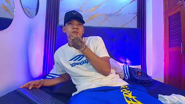 bick_jhonn Webcamshow