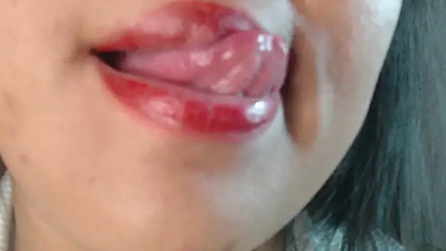 Sol_vannesa Adlı Modelin Canlı XXX Sohbeti