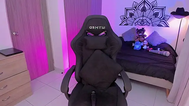 Živý XXX chat LouaneBourVip