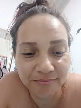 Amanda39 élő XXX-chatje