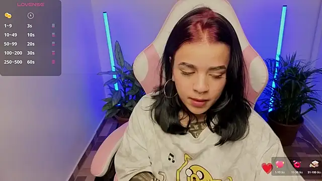 Nicole_Foxx_ Live XXX-Chat