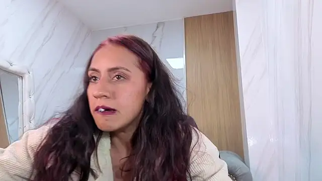 Lola_roses_tf live XXX chat