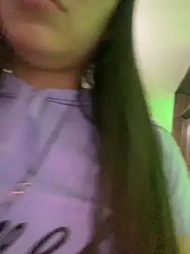 Itze_Mua Webcamshow