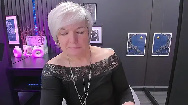 CarmenSoft's Live XXX Chat