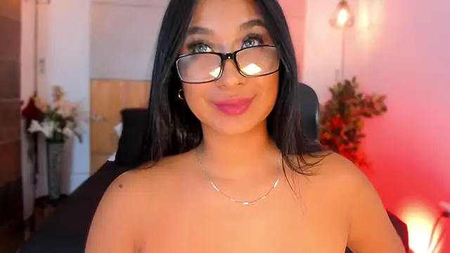 XXX chat uživo modela BellaHarllow