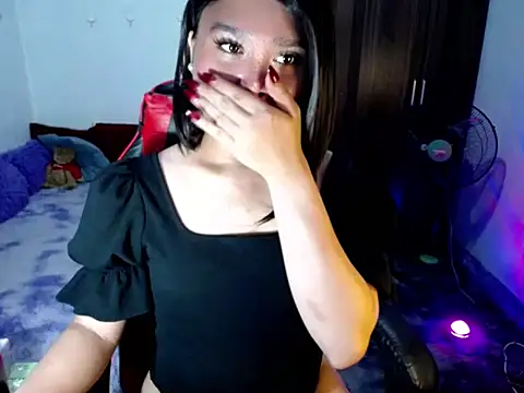 Chat +18 de sofiathe1st ao vivo