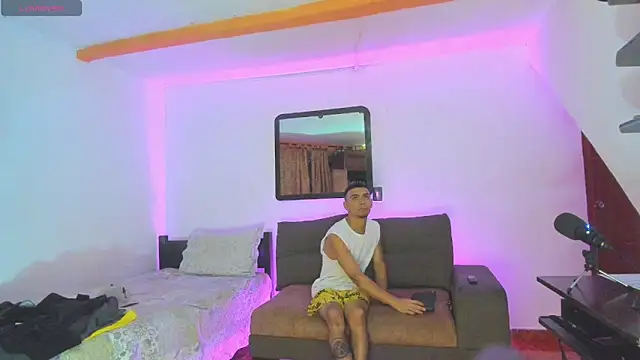 عرض كام Teo_Rave