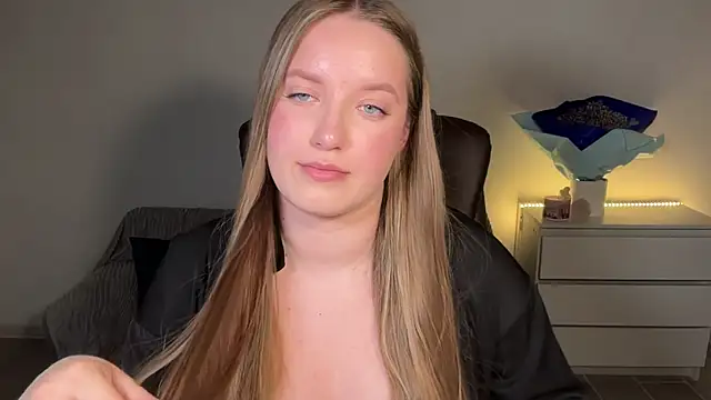 Chat +18 de EvaMaddison ao vivo