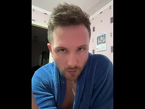 MartinBrandon – Naživo XXX chat