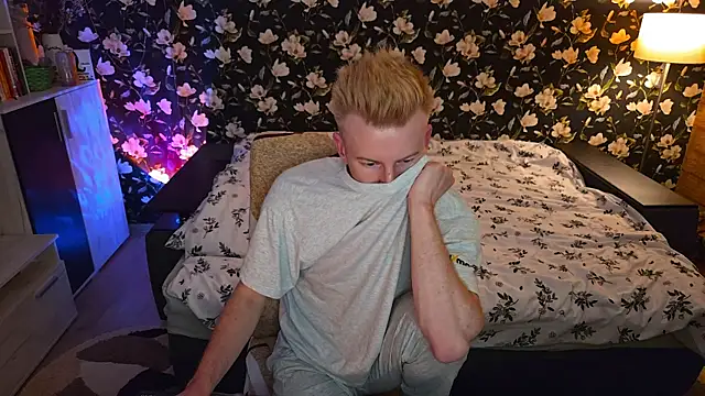 Vuitton Show Webcam