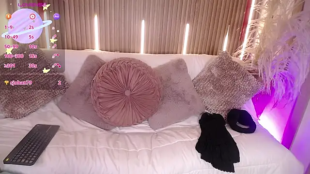XXX chat uživo modela MiaGinger_