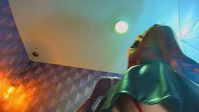 LiaHarryisのライブXXXチャット