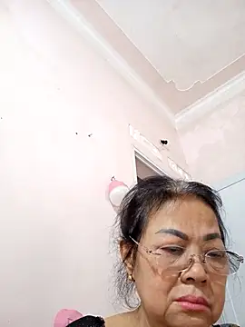 Hotestlove's Live XXX Chat