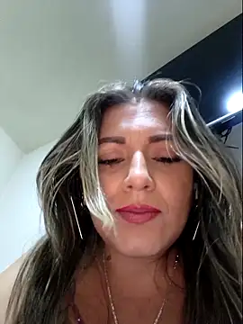 cataleyamyst's Live XXX Chat