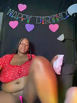 GirthGoddessCoco: вебкам-шоу
