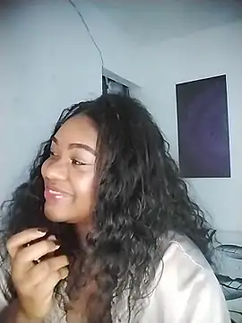 Roonie_garces Live XXX-Chat