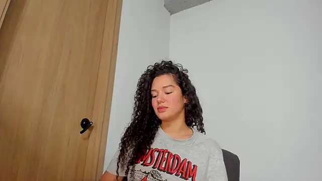 MiaRouseex Chat XXX live