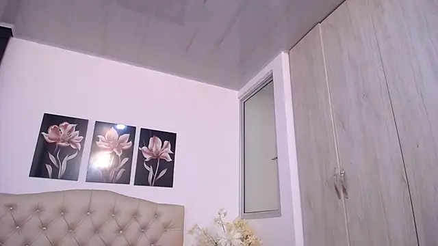 pinky_f00x 라이브 XXX 채팅