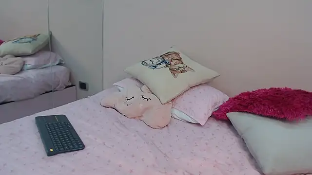 zooombee live XXX chat