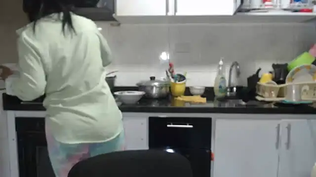 kateleyagrey's Live XXX Chat