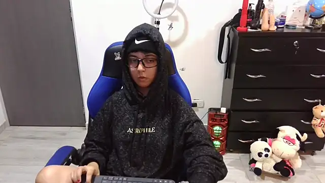 thomascooper7's Webcam Show