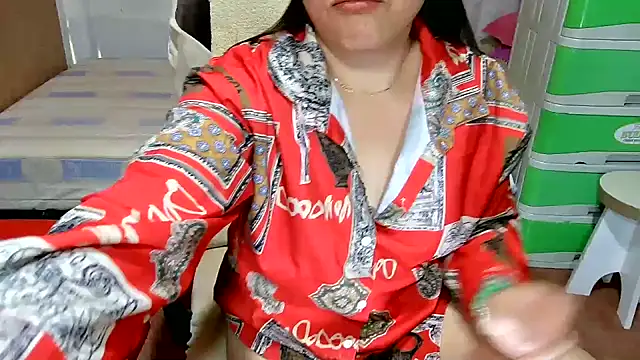 Filipina_Desire 即時 XXX 聊天