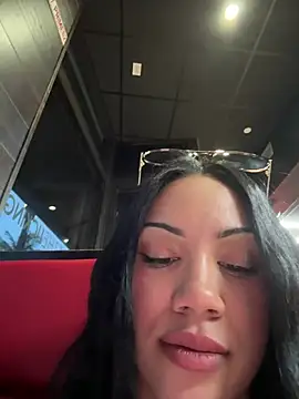 Chatroom XXX en direct de babymalaya