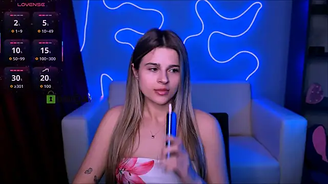 Show modela berry_alma na web-kameri