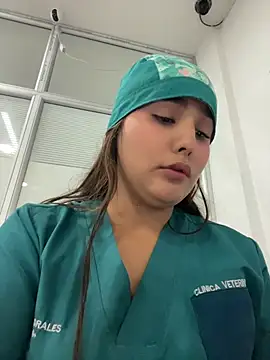 Онлайн чат XXX Noa_Harper-