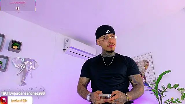 JordanSmiith_ 网络视讯表演