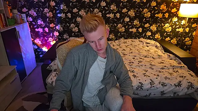 Vuitton Chat XXX in diretta