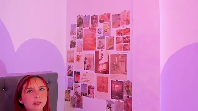 violeta_blaze1 Adlı Modelin Canlı XXX Sohbeti