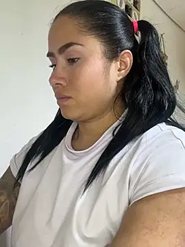Sweet__Nurse1 élő XXX-chatje