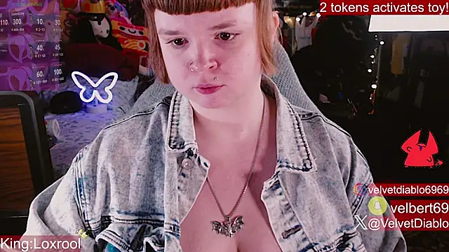 VelvetDiabloのライブXXXチャット
